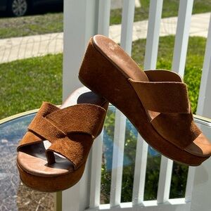Sophia Milano Suede Wedge Sandals Size 7 & 1/2